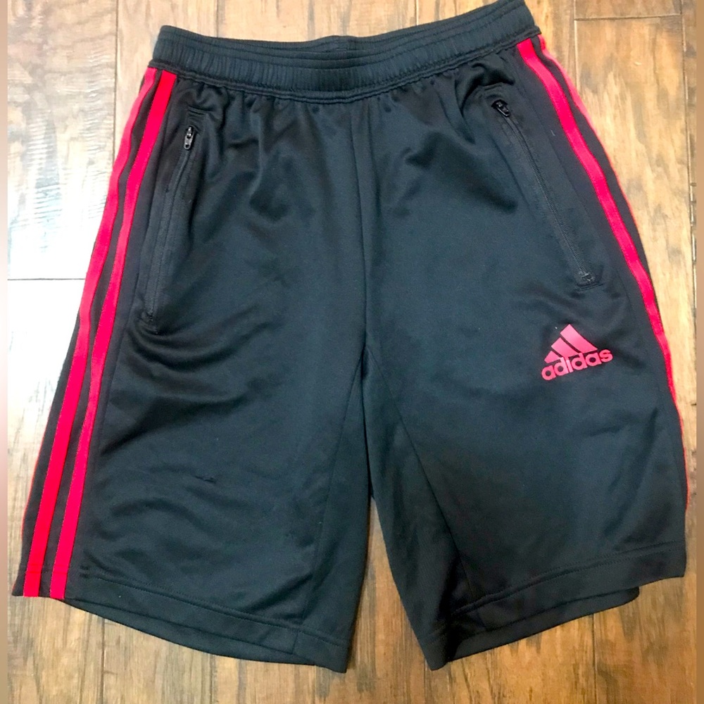 Boys XS Adidas Basketball Shorts Zip Pockets